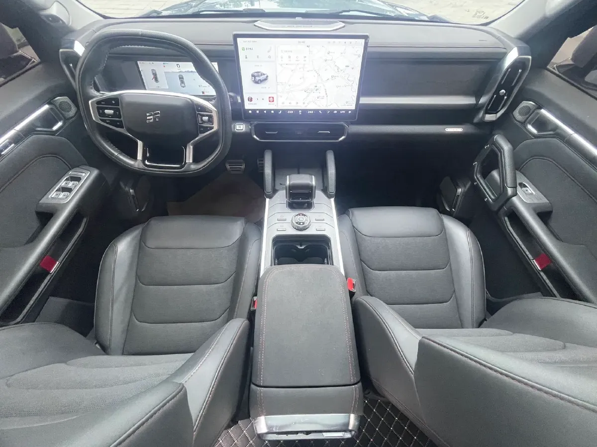 2023 Jetour Traveller 2.0T 254HP L4 7DCT,autocango,china used car exporter,china ev exporter,chinese used car exporter,chinese used ev exporter