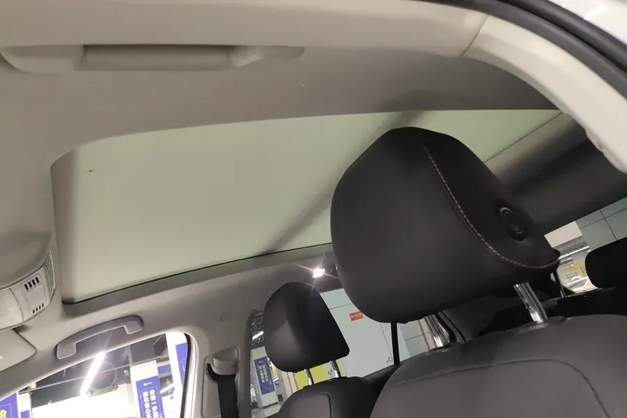 2021 Volkswagen T-Roc 1.4T 150HP L4 7DCT,autocango,china used car exporter,china ev exporter,chinese used car exporter,chinese used ev exporter