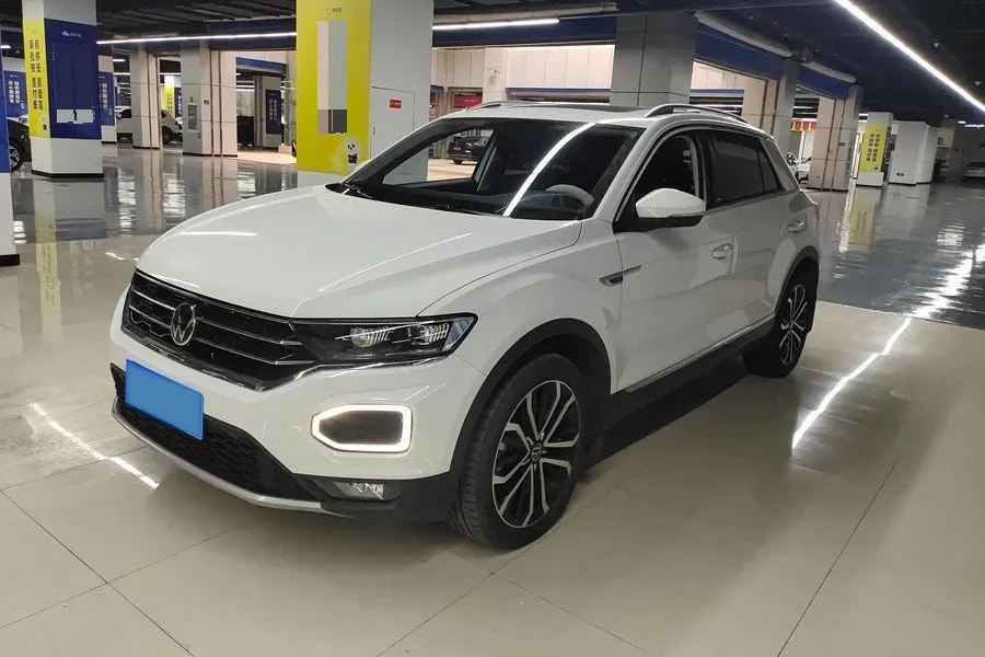 2021 Volkswagen T-Roc 1.4T 150HP L4 7DCT,autocango,china used car exporter,china ev exporter,chinese used car exporter,chinese used ev exporter