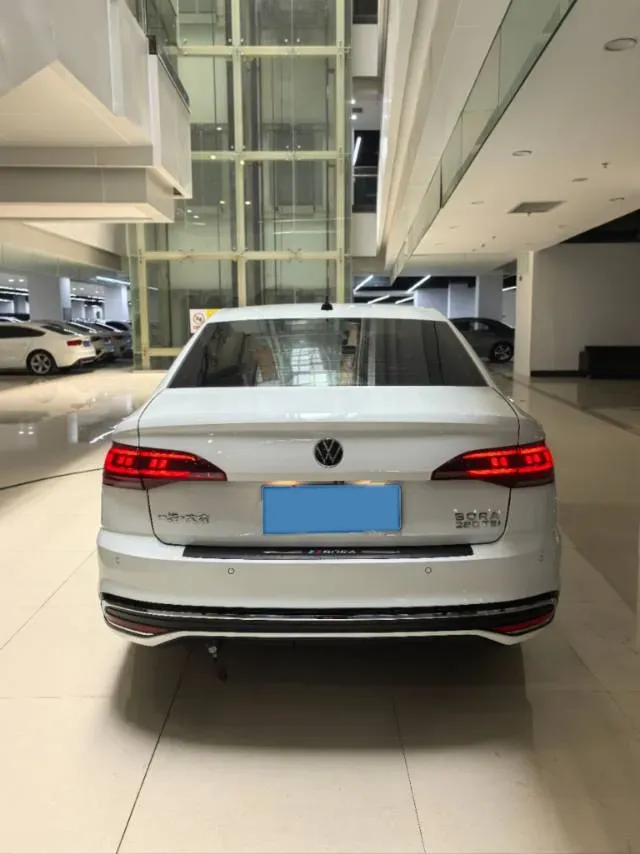 2023 Volkswagen Bora 1.4T 150HP L4 7DCT,autocango,china used car exporter,china ev exporter,chinese used car exporter,chinese used ev exporter