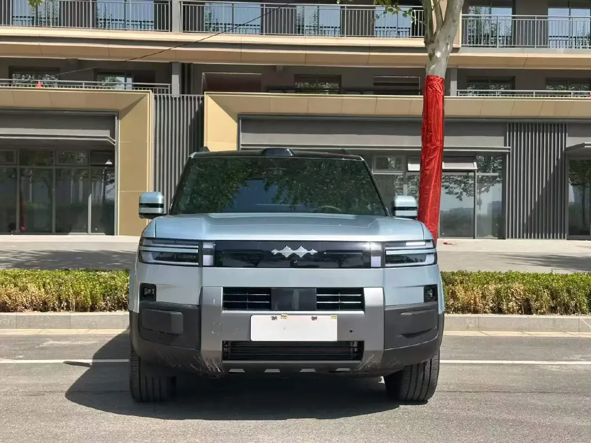 2025 FangChengBao Tai 7 1.5T 156HP L4 E-CVT PHEV,autocango,china used car exporter,china ev exporter,chinese used car exporter,chinese used ev exporter
