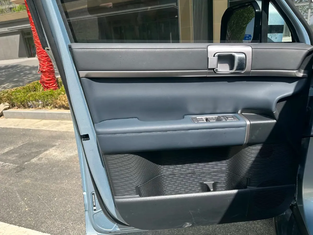 2025 FangChengBao Tai 7 1.5T 156HP L4 E-CVT PHEV,autocango,china used car exporter,china ev exporter,chinese used car exporter,chinese used ev exporter