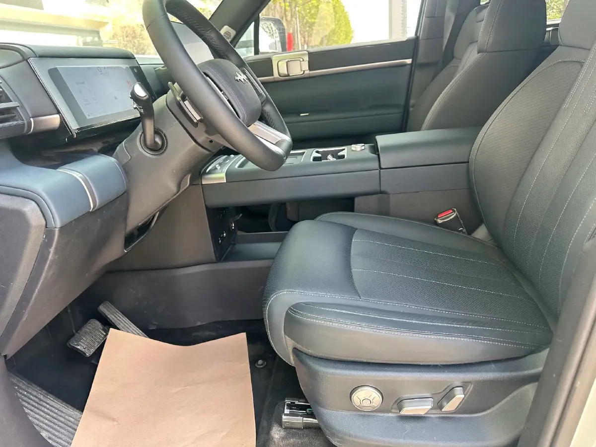 2025 FangChengBao Tai 7 1.5T 156HP L4 E-CVT PHEV,autocango,china used car exporter,china ev exporter,chinese used car exporter,chinese used ev exporter