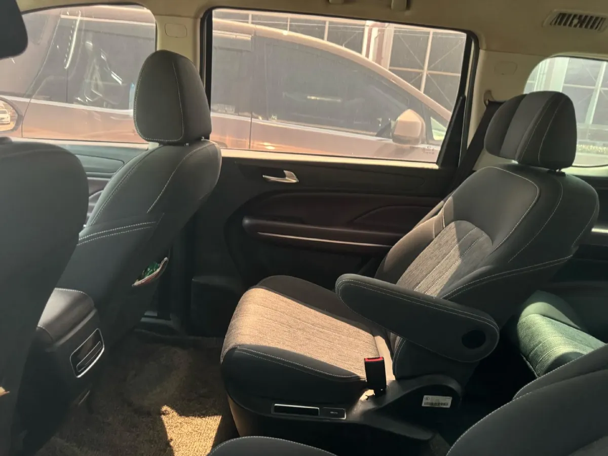 2023 GAC Trumpchi M6 1.5T 177HP L4 7DCT,autocango,china used car exporter,china ev exporter,chinese used car exporter,chinese used ev exporter