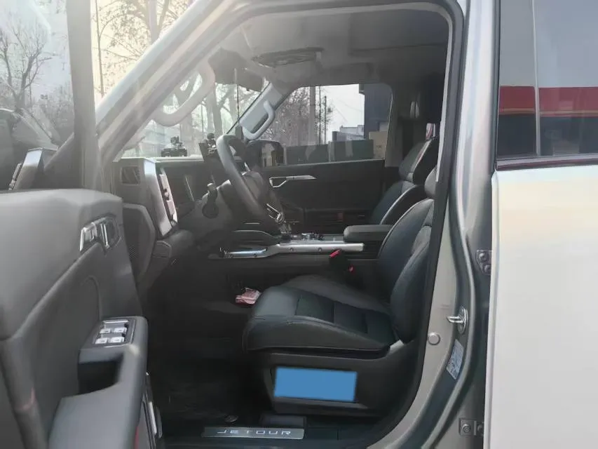 2024 Jetour ShanHai TravellerC-DM 1.5T 156HP L4 3DHT PHEV 26.7KWH,autocango,china used car exporter,china ev exporter,chinese used car exporter,chinese used ev exporter