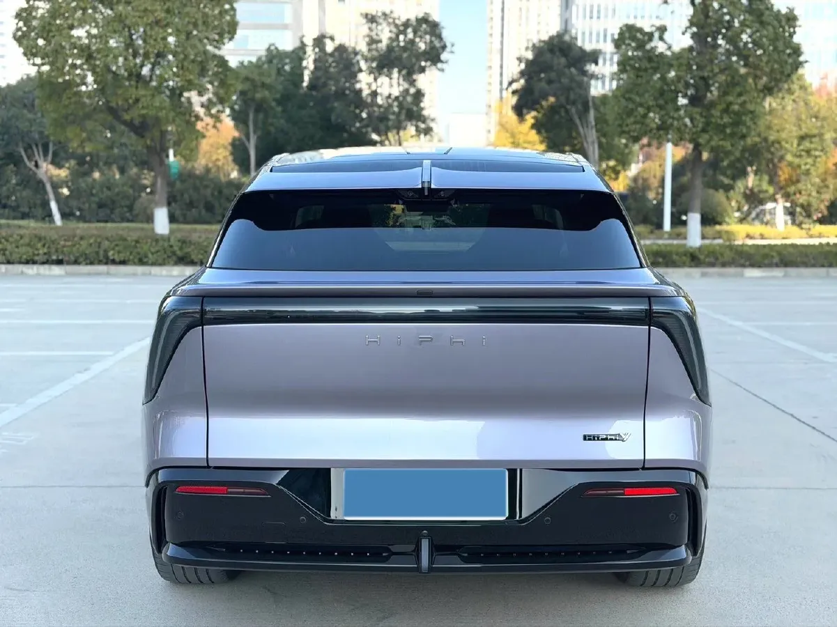 2023 HiPhi Y BEV 76.6KWH,autocango,china used car exporter,china ev exporter,chinese used car exporter,chinese used ev exporter