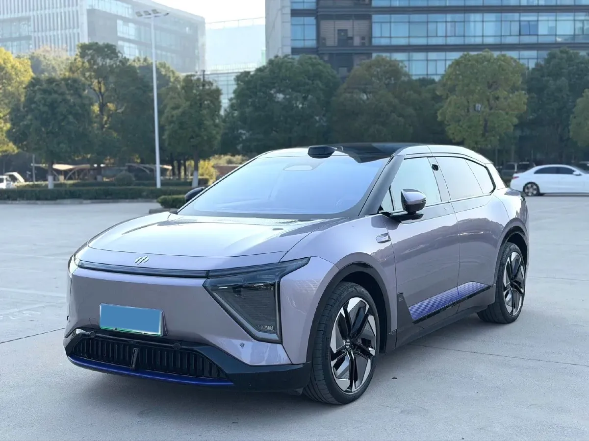 2023 HiPhi Y BEV 76.6KWH,autocango,china used car exporter,china ev exporter,chinese used car exporter,chinese used ev exporter