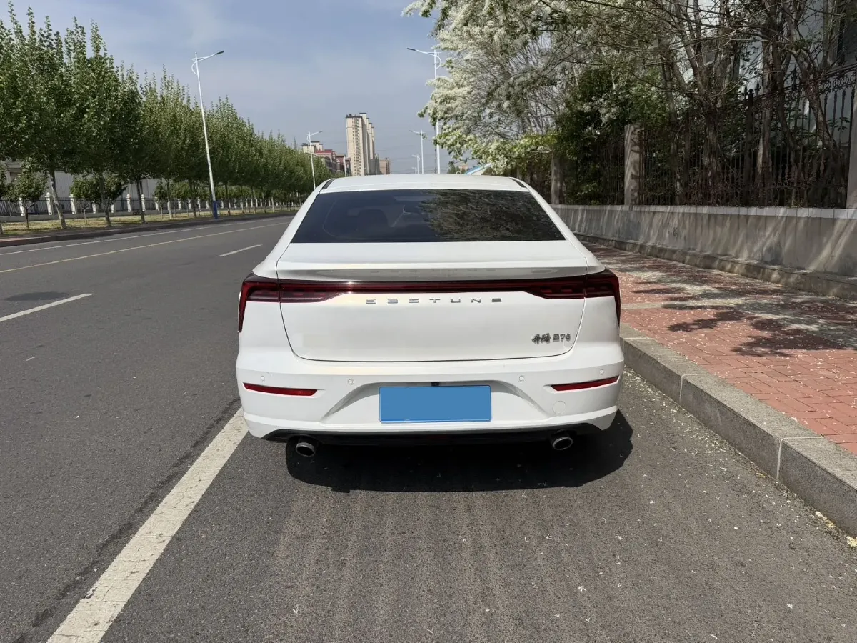 2023 Bestune B70 1.5T 169HP L4 7DCT,autocango,china used car exporter,china ev exporter,chinese used car exporter,chinese used ev exporter