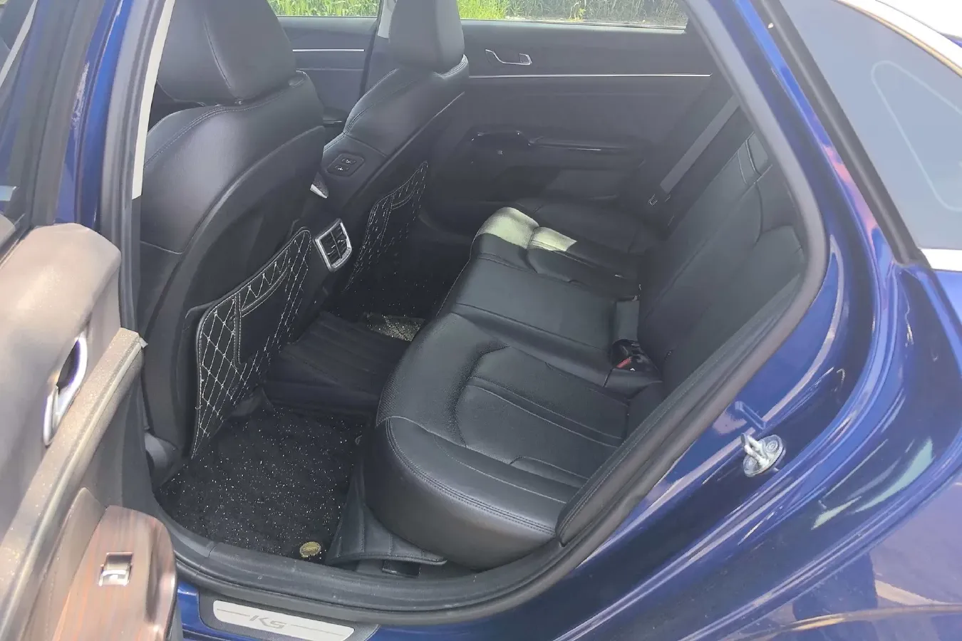 2021 Toyota Camry 2.0L 178HP L4 CVT,autocango,china used car exporter,china ev exporter,chinese used car exporter,chinese used ev exporter