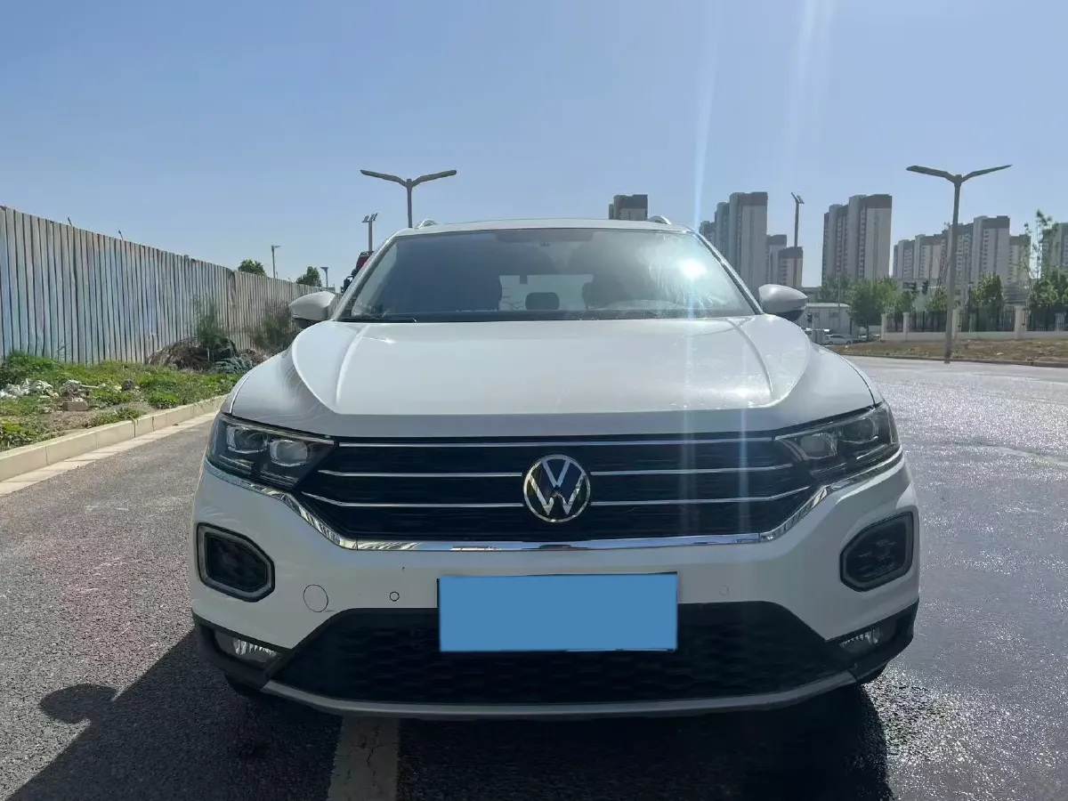 2022 Volkswagen T-Roc 1.4T 150HP L4 7DCT,autocango,china used car exporter,china ev exporter,chinese used car exporter,chinese used ev exporter