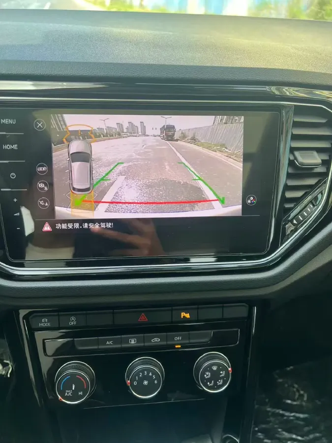 2022 Volkswagen T-Roc 1.4T 150HP L4 7DCT,autocango,china used car exporter,china ev exporter,chinese used car exporter,chinese used ev exporter