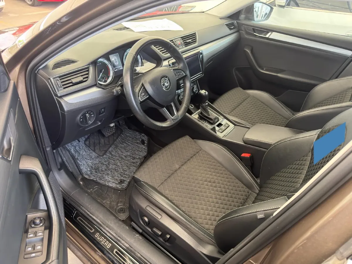 2018 Nissan Terra 2.5L 184HP L4 7AT,autocango,china used car exporter,china ev exporter,chinese used car exporter,chinese used ev exporter