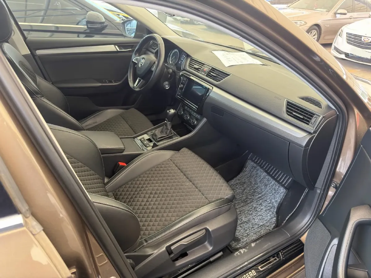 2018 Nissan Terra 2.5L 184HP L4 7AT,autocango,china used car exporter,china ev exporter,chinese used car exporter,chinese used ev exporter