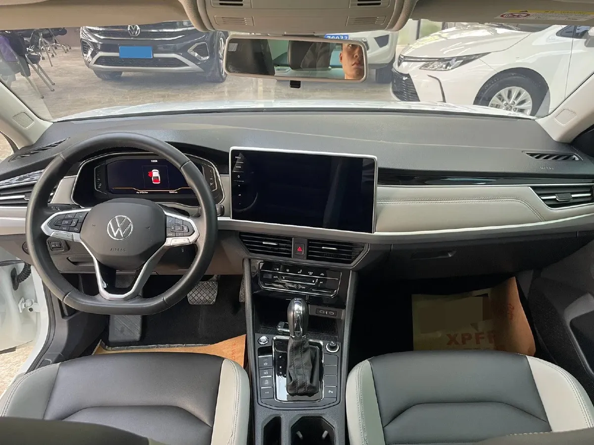 2023 Volkswagen Bora 1.4T 150HP L4 7DCT,autocango,china used car exporter,china ev exporter,chinese used car exporter,chinese used ev exporter