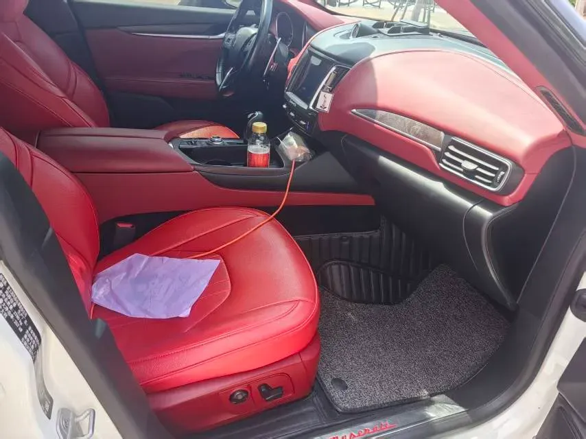 2018 Maserati Levante 3.0T 350HP V6 8AT,autocango,china used car exporter,china ev exporter,chinese used car exporter,chinese used ev exporter