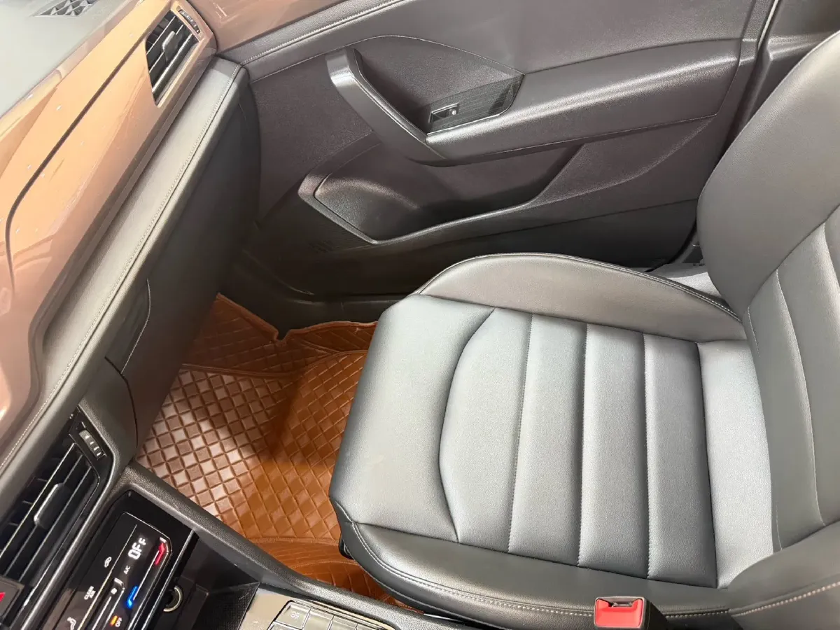 2021 Volkswagen Tharu 1.4T 150HP L4 7DCT,autocango,china used car exporter,china ev exporter,chinese used car exporter,chinese used ev exporter