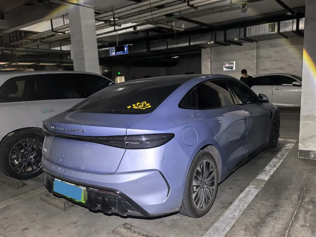 2022 MAXUS DaJia 5 BEV 70KWH,autocango,china used car exporter,china ev exporter,chinese used car exporter,chinese used ev exporter