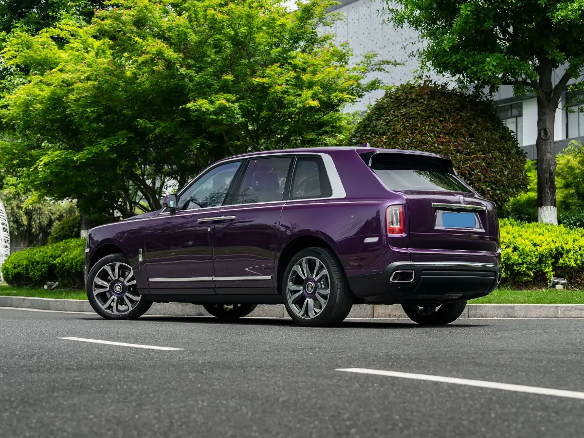 2018 Rolls-Royce Cullinan 6.7T 571HP V12 8AT,autocango,china used car exporter,china ev exporter,chinese used car exporter,chinese used ev exporter