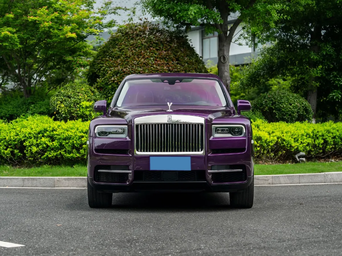 2018 Rolls-Royce Cullinan 6.7T 571HP V12 8AT,autocango,china used car exporter,china ev exporter,chinese used car exporter,chinese used ev exporter