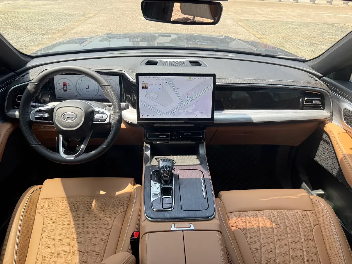 2024 GAC Trumpchi GS8 2.0T 252HP L4 8AT,autocango,china used car exporter,china ev exporter,chinese used car exporter,chinese used ev exporter