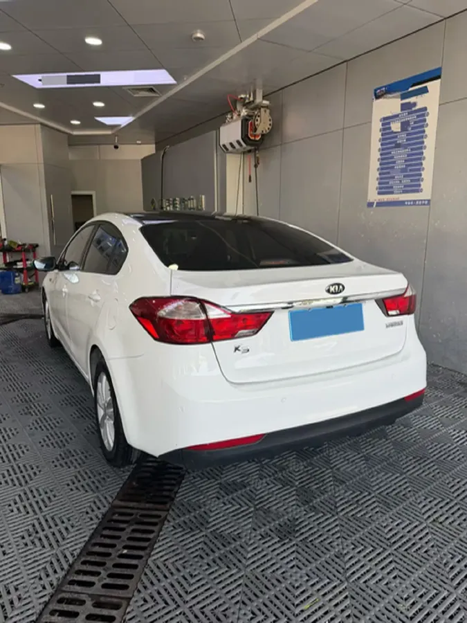 2017 Kia K3 1.6L 128HP L4 6AT,autocango,china used car exporter,china ev exporter,chinese used car exporter,chinese used ev exporter