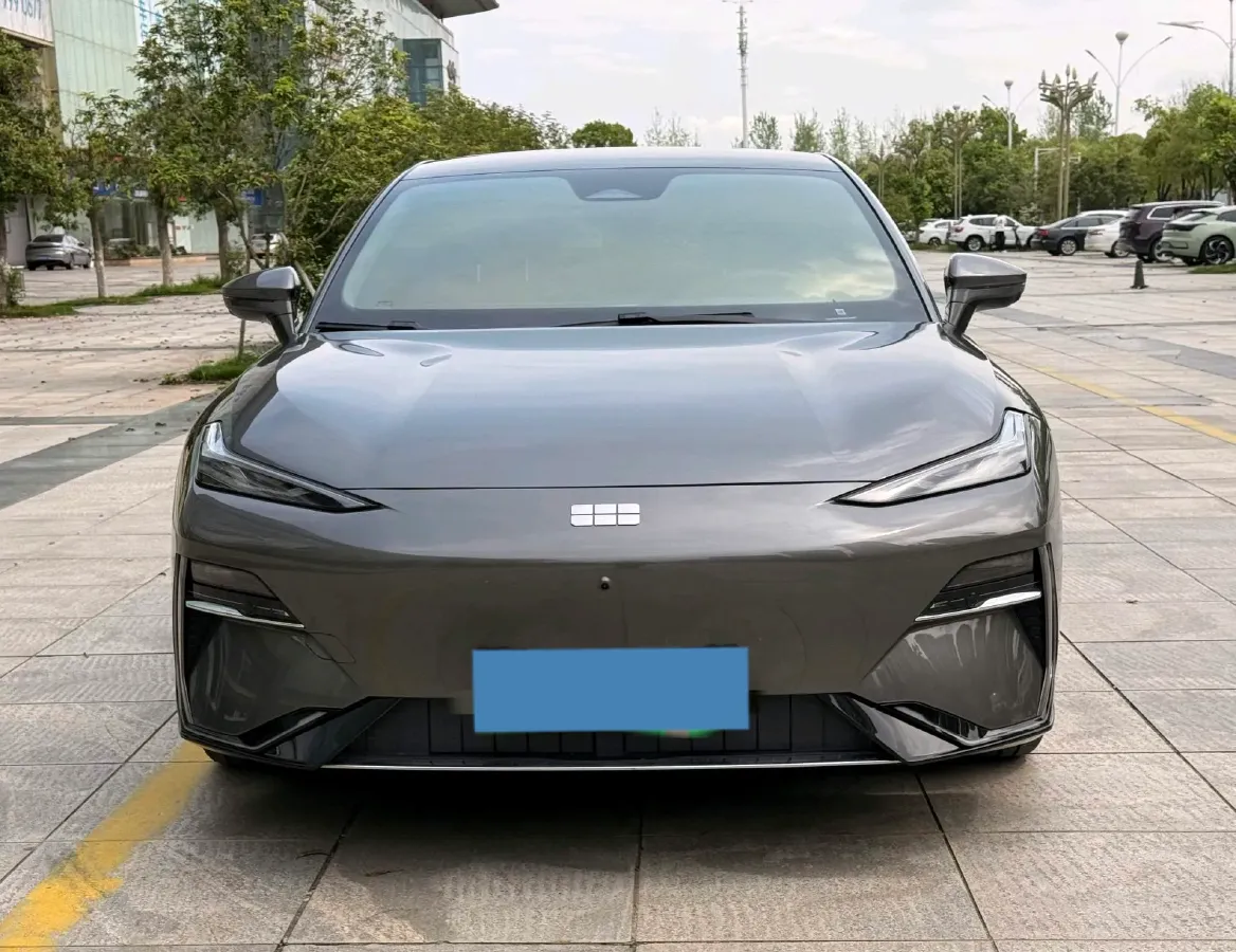 2024 Geely Galaxy E8 BEV 62KWH,autocango,china used car exporter,china ev exporter,chinese used car exporter,chinese used ev exporter