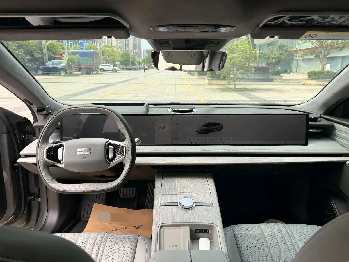 2024 Geely Galaxy E8 BEV 62KWH,autocango,china used car exporter,china ev exporter,chinese used car exporter,chinese used ev exporter