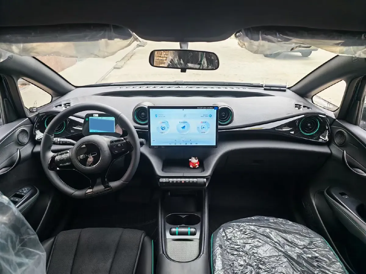 2025 BYD Dolphin BEV 44.928KWH,autocango,china used car exporter,china ev exporter,chinese used car exporter,chinese used ev exporter