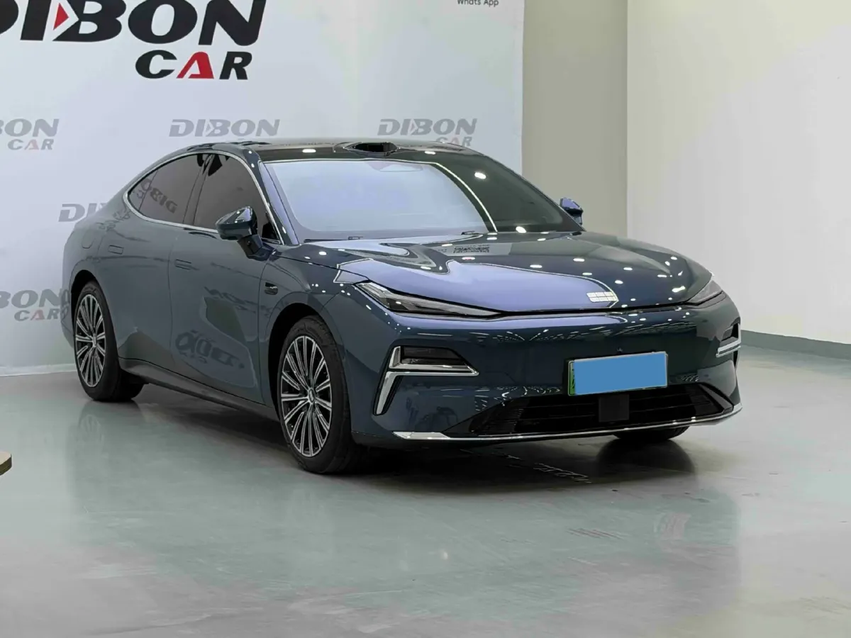 2025 Geely Galaxy Starshine 8 1.5T 163HP L4 3DHT PHEV 27.69KWH,autocango,china used car exporter,china ev exporter,chinese used car exporter,chinese used ev exporter