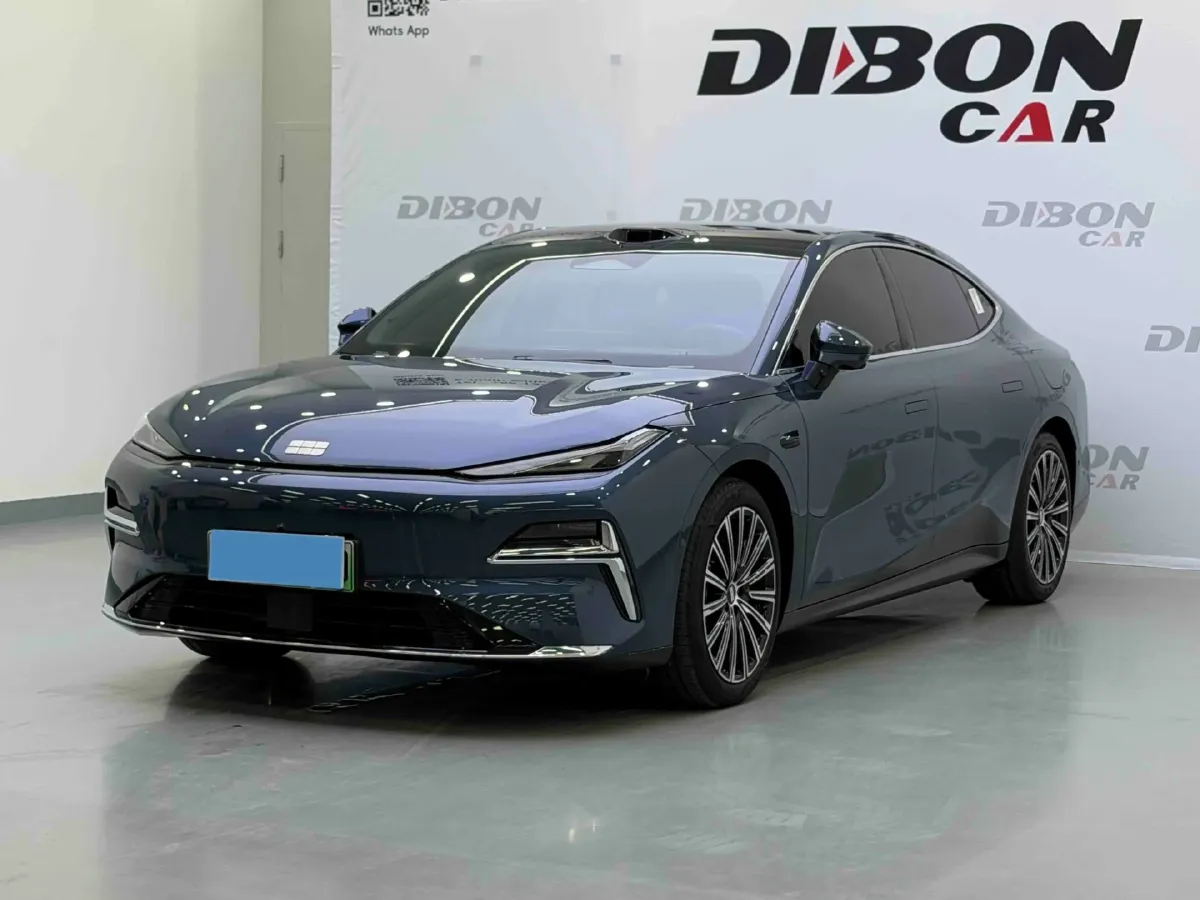 2025 Geely Galaxy Starshine 8 1.5T 163HP L4 3DHT PHEV 27.69KWH,autocango,china used car exporter,china ev exporter,chinese used car exporter,chinese used ev exporter