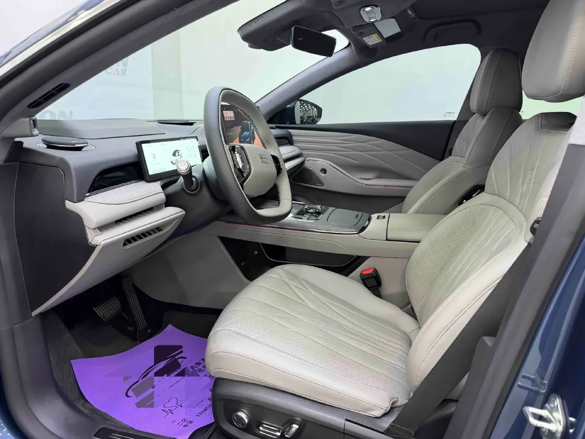 2025 Geely Galaxy Starshine 8 1.5T 163HP L4 3DHT PHEV 27.69KWH,autocango,china used car exporter,china ev exporter,chinese used car exporter,chinese used ev exporter