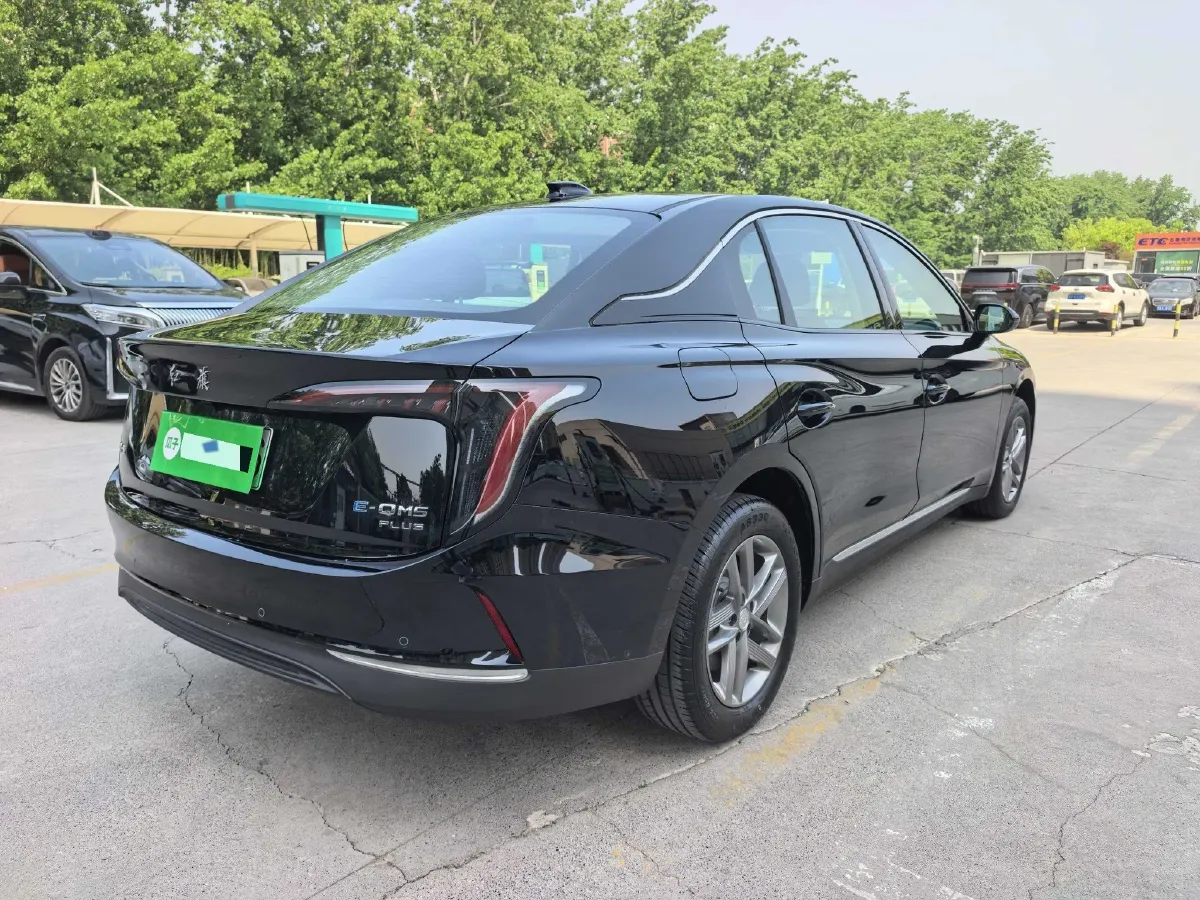2025 HongQi E-QM5 BEV,autocango,china used car exporter,china ev exporter,chinese used car exporter,chinese used ev exporter