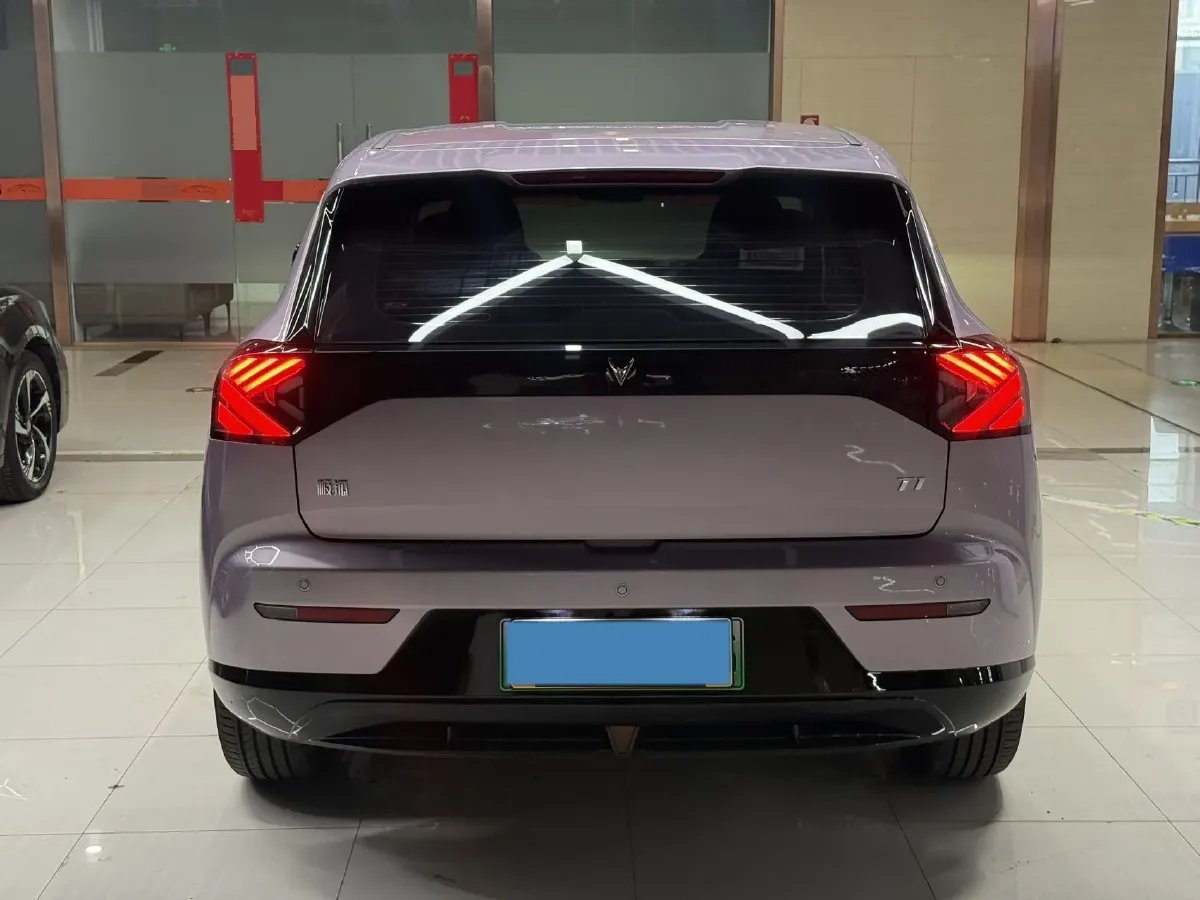 2025 ARCFOX T1 BEV,autocango,china used car exporter,china ev exporter,chinese used car exporter,chinese used ev exporter