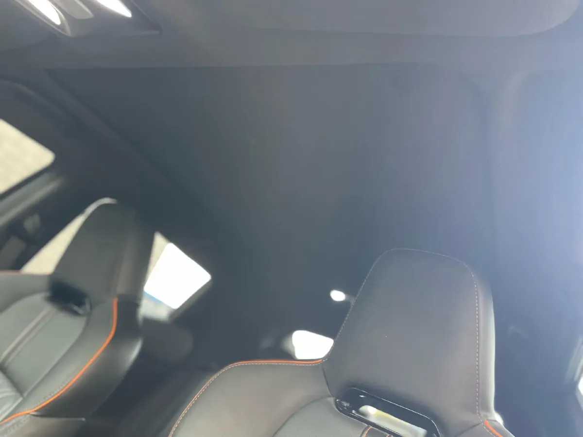 2022 ChangAn UNI-T 1.5T 188HP L4 7DCT,autocango,china used car exporter,china ev exporter,chinese used car exporter,chinese used ev exporter