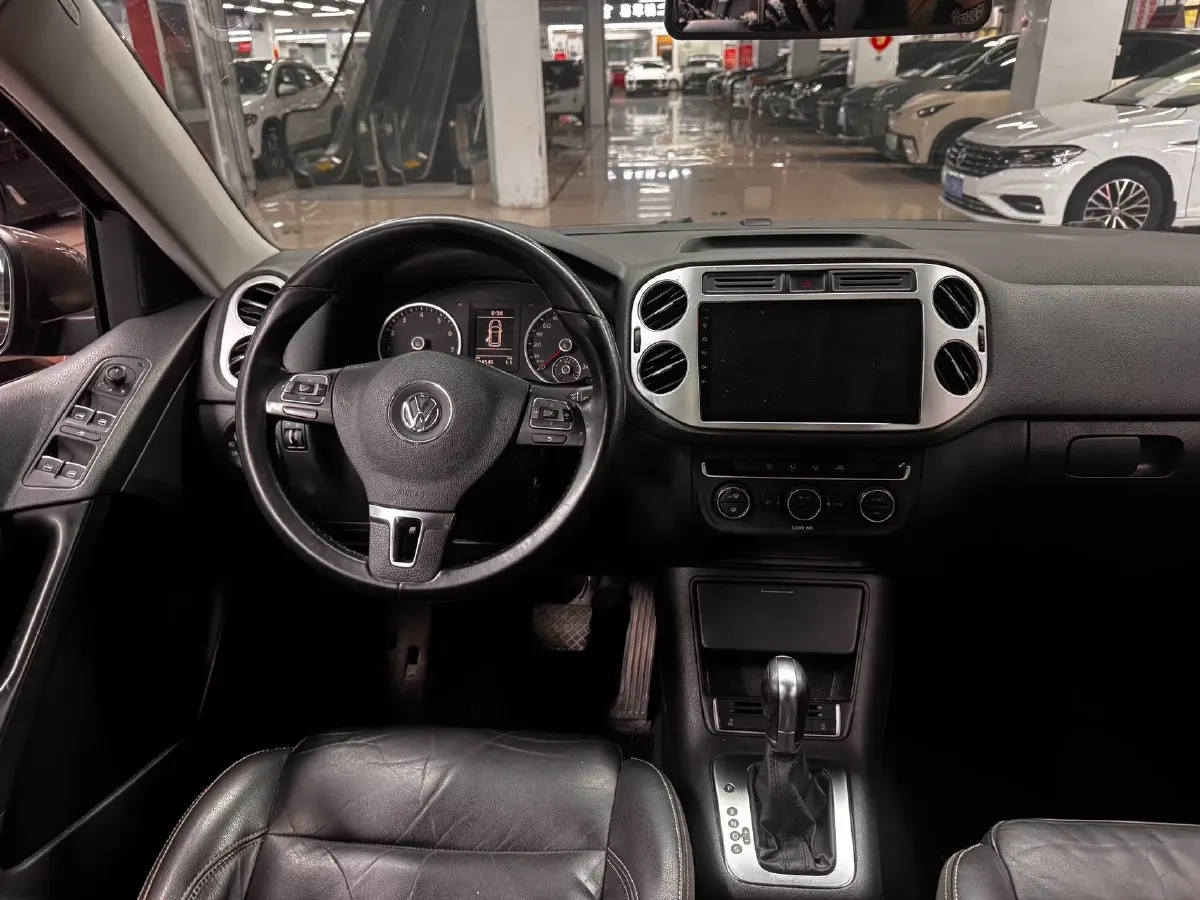 2017 Haval H9 2.0T 190HP L4 8AT,autocango,china used car exporter,china ev exporter,chinese used car exporter,chinese used ev exporter