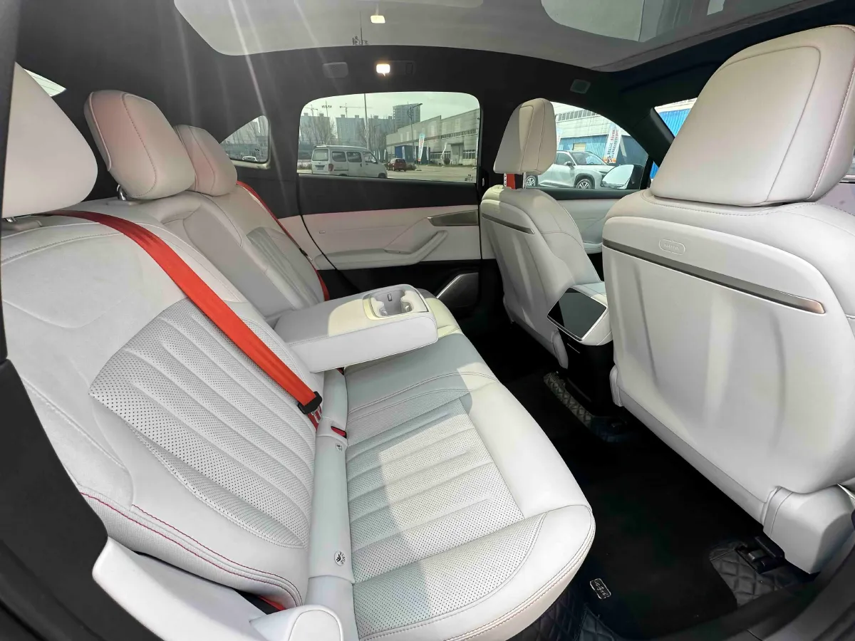 2024 ONVO L60 BEV 60KWH,autocango,china used car exporter,china ev exporter,chinese used car exporter,chinese used ev exporter