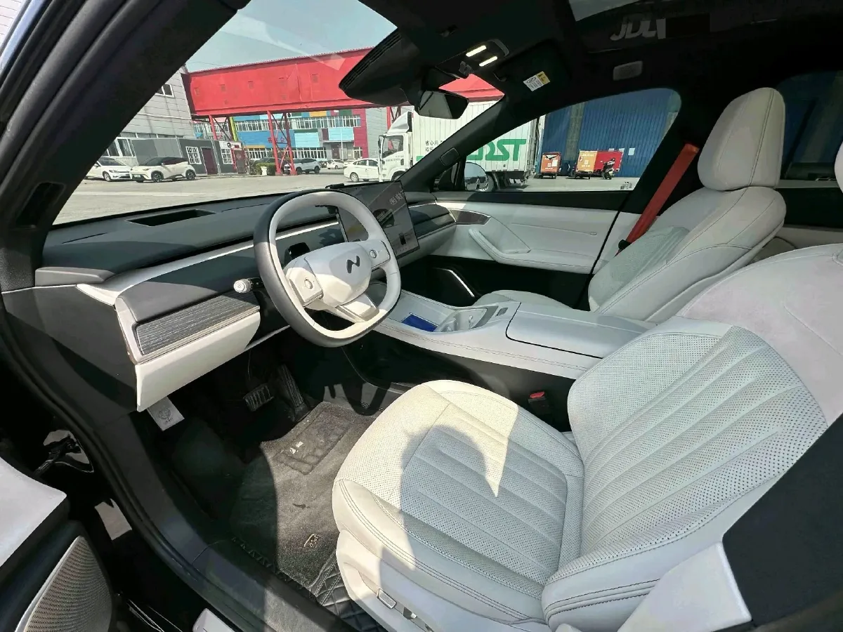 2024 ONVO L60 BEV 60KWH,autocango,china used car exporter,china ev exporter,chinese used car exporter,chinese used ev exporter