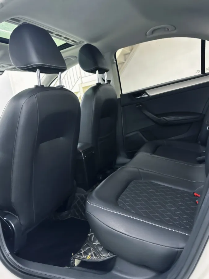 2018 Skoda Rapid 1.6L 110HP L4 6AT,autocango,china used car exporter,china ev exporter,chinese used car exporter,chinese used ev exporter