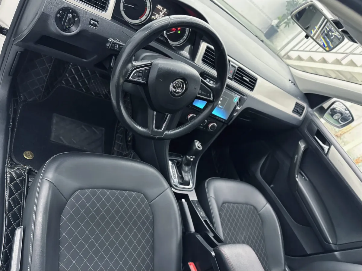 2018 Skoda Rapid 1.6L 110HP L4 6AT,autocango,china used car exporter,china ev exporter,chinese used car exporter,chinese used ev exporter