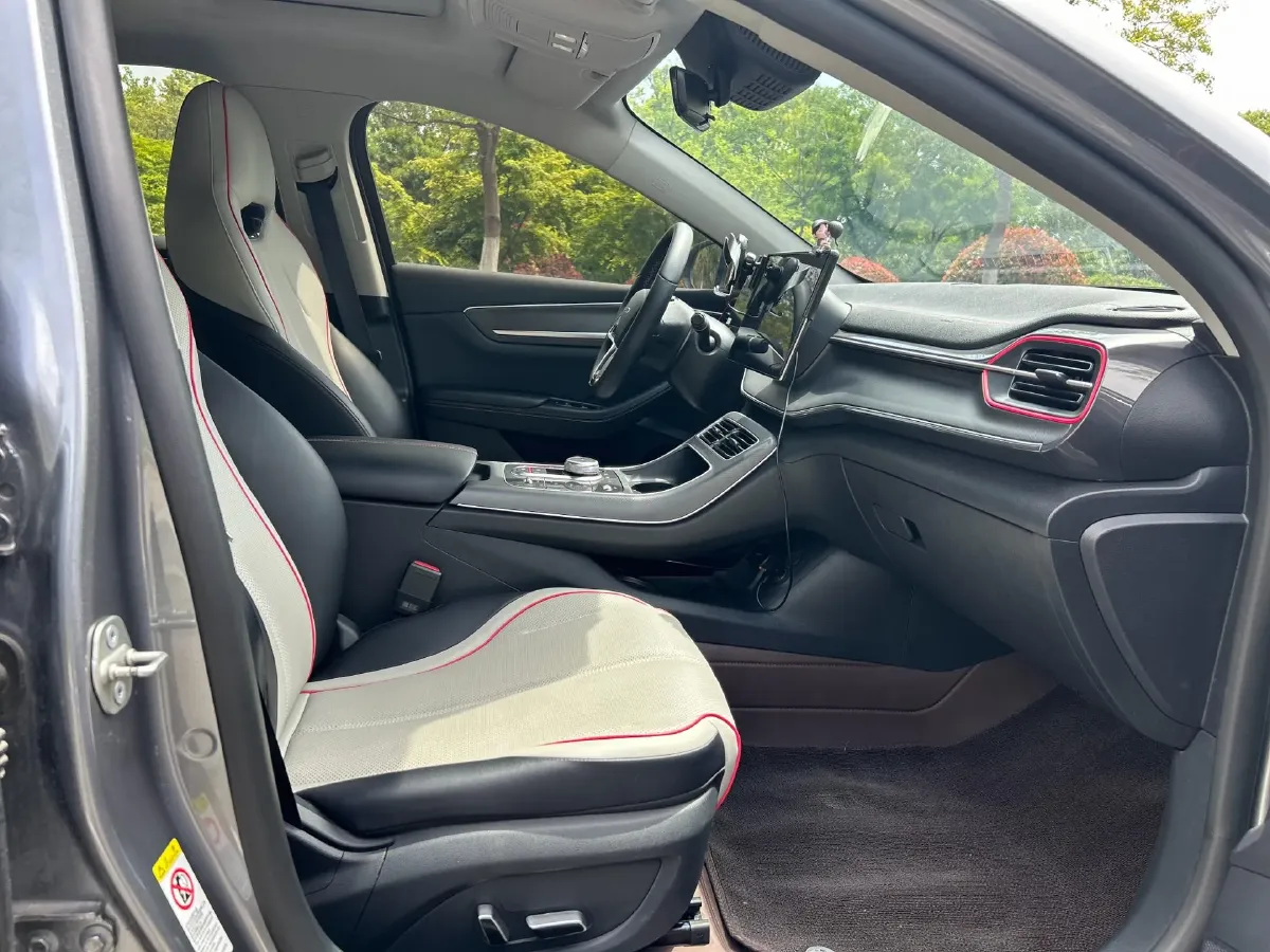 2022 Foton Grand General G7 2.0T 163HP L4 8AT,autocango,china used car exporter,china ev exporter,chinese used car exporter,chinese used ev exporter