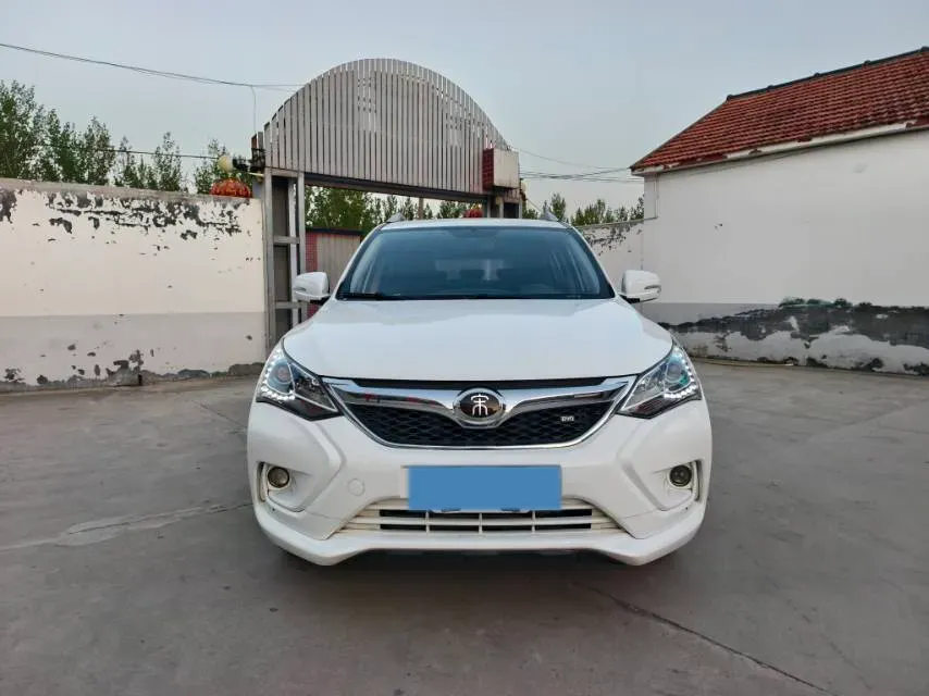 2017 BYD Song 1.5T 154HP L4 6MT,autocango,china used car exporter,china ev exporter,chinese used car exporter,chinese used ev exporter