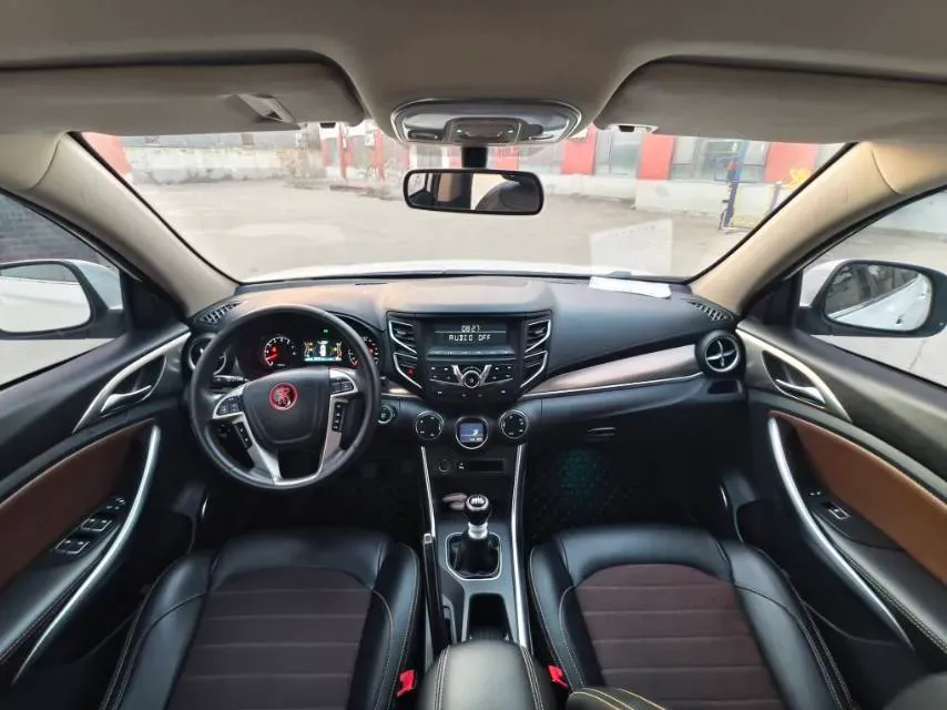 2017 BYD Song 1.5T 154HP L4 6MT,autocango,china used car exporter,china ev exporter,chinese used car exporter,chinese used ev exporter