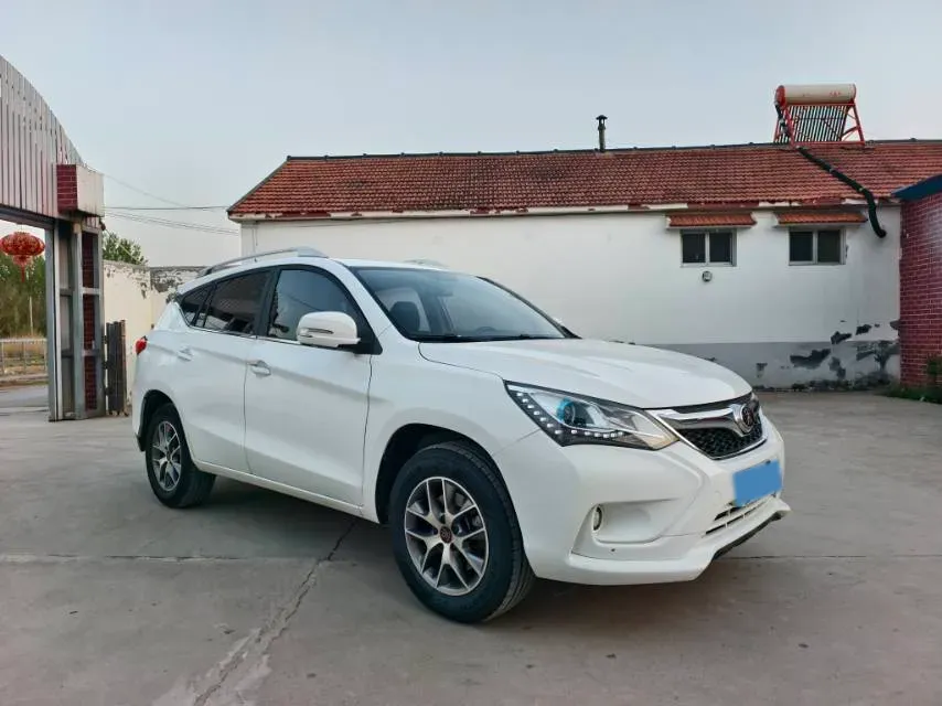 2017 BYD Song 1.5T 154HP L4 6MT,autocango,china used car exporter,china ev exporter,chinese used car exporter,chinese used ev exporter