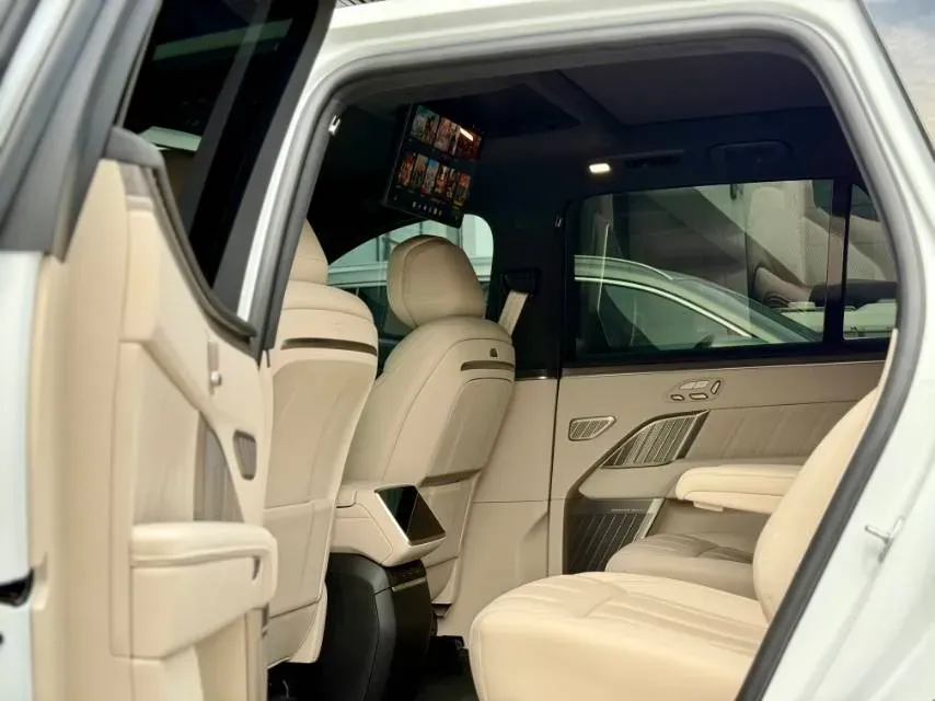 2025 ONVO L90 BEV,autocango,china used car exporter,china ev exporter,chinese used car exporter,chinese used ev exporter