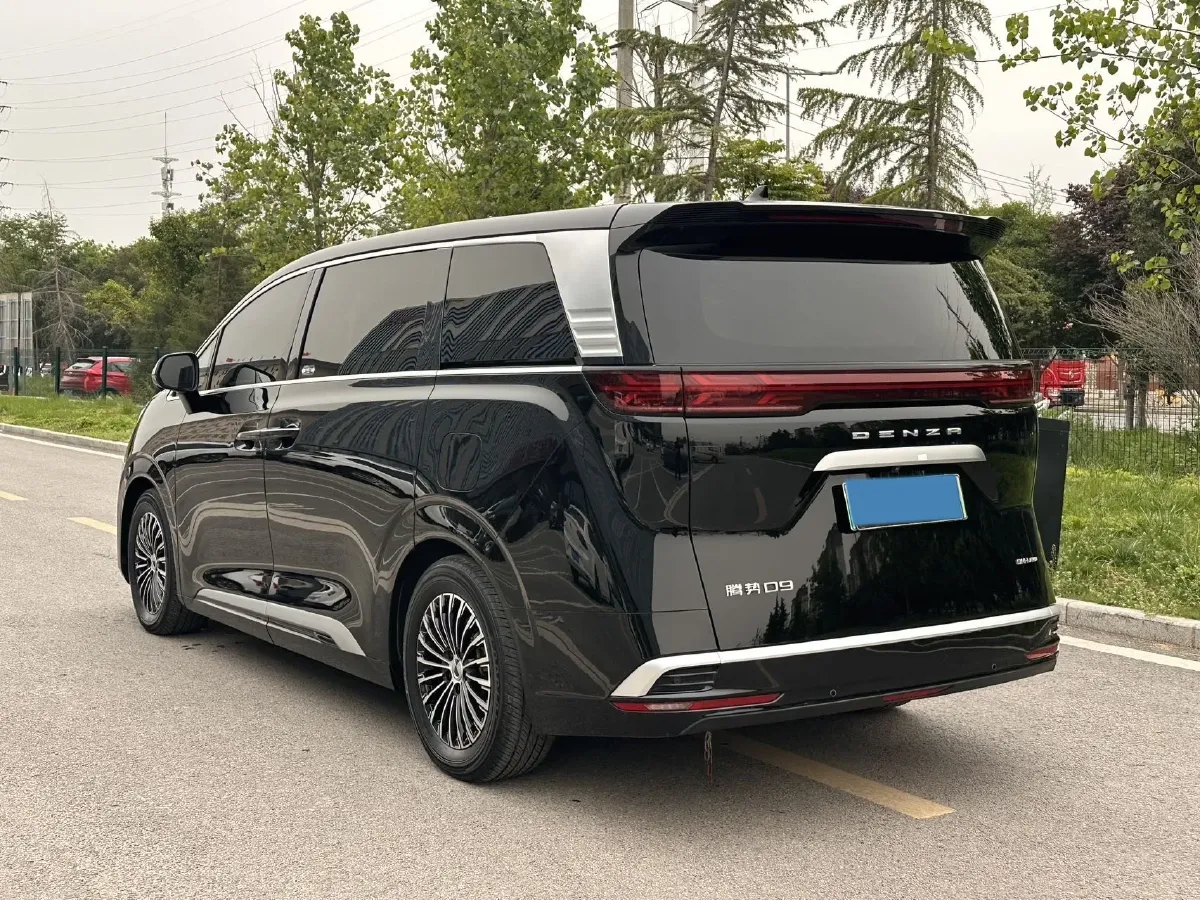 2024 Denza D9 1.5T 139HP L4 E-CVT PHEV 40KWH,autocango,china used car exporter,china ev exporter,chinese used car exporter,chinese used ev exporter