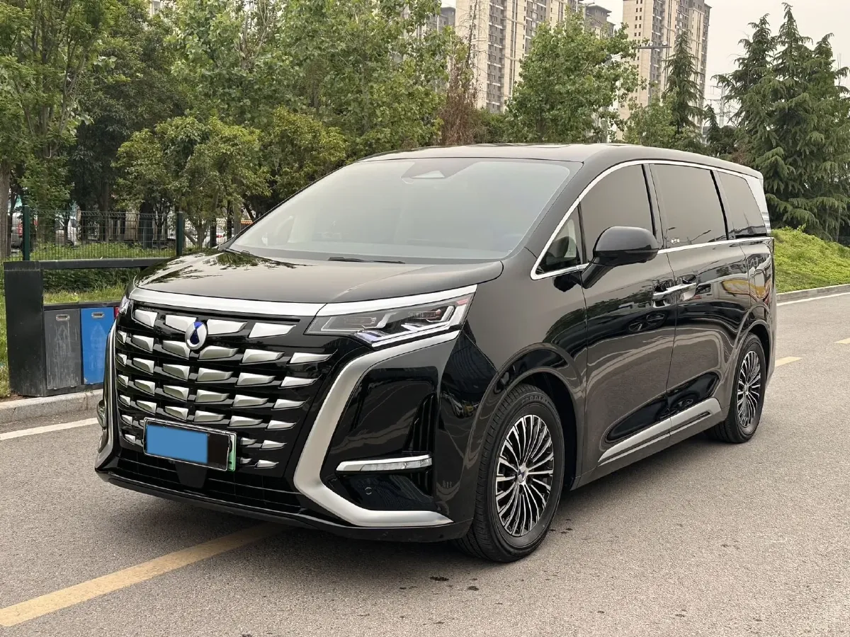 2024 Denza D9 1.5T 139HP L4 E-CVT PHEV 40KWH,autocango,china used car exporter,china ev exporter,chinese used car exporter,chinese used ev exporter