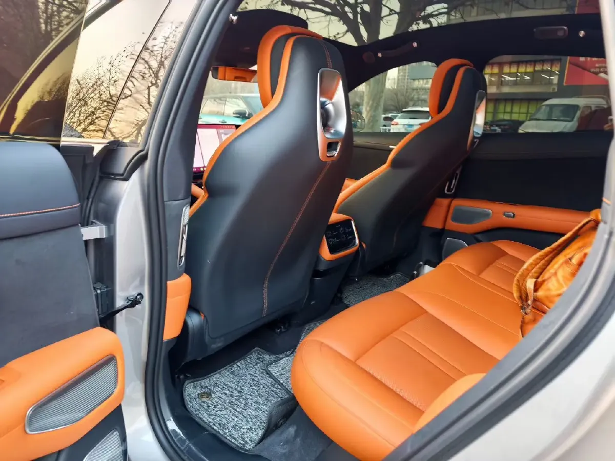 2025 MI YU7 BEV 96.3KWH,autocango,china used car exporter,china ev exporter,chinese used car exporter,chinese used ev exporter