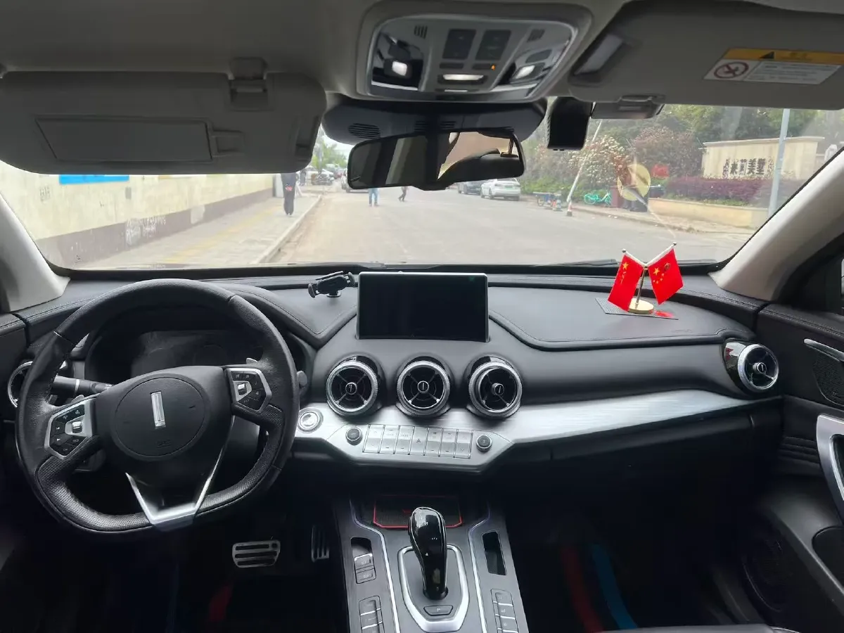 2019 WEY VV7 2.0T 227HP L4 7DCT,autocango,china used car exporter,china ev exporter,chinese used car exporter,chinese used ev exporter