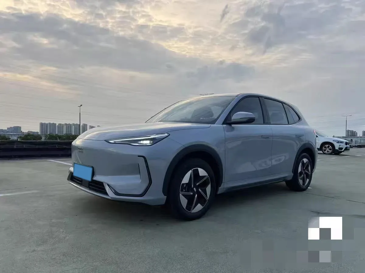 2024 Geely Emgrand L HiP 1.5T 181HP L4 3DHT PHEV 15.5KWH,autocango,china used car exporter,china ev exporter,chinese used car exporter,chinese used ev exporter