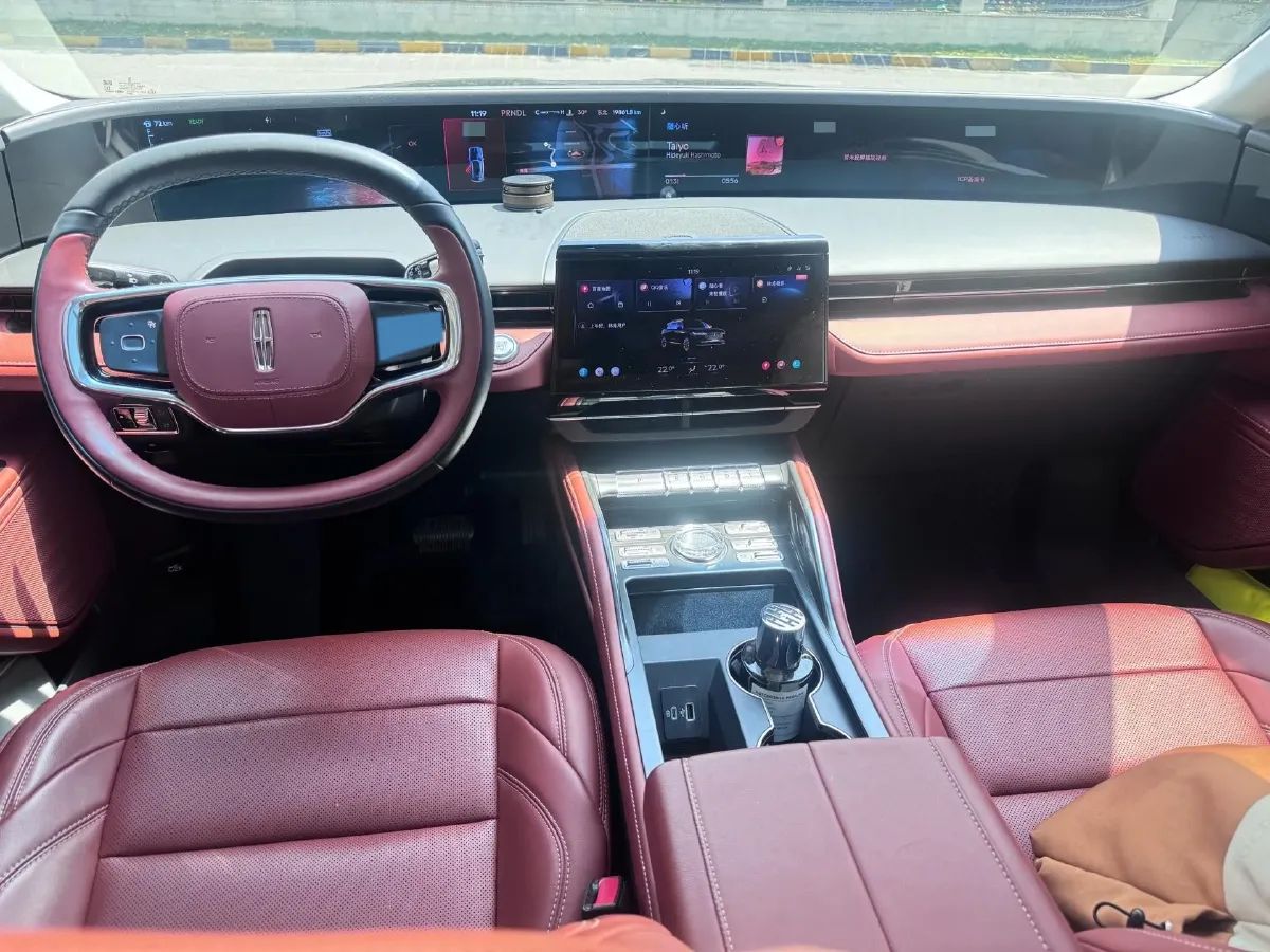 2025 Lincoln Nautilus 2.0T 282HP L4 E-CVT Hybrid,autocango,china used car exporter,china ev exporter,chinese used car exporter,chinese used ev exporter